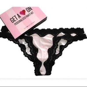 Victoria’s Secret Lace Trim Cheekini Panty One Size Fits All  Ruched Back W/ Kit